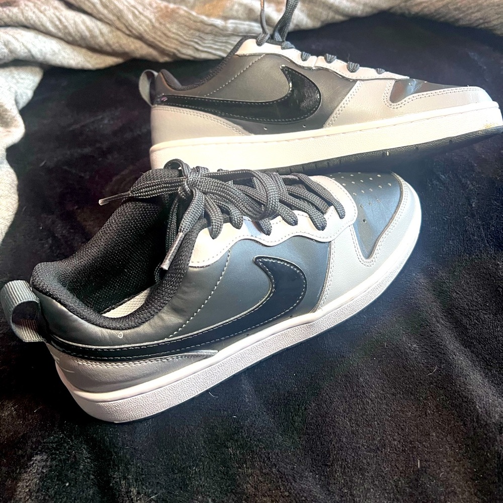 Nike Dunk Low Georgetown Championship Grey CW1590-004 6.5Y/Womens 8